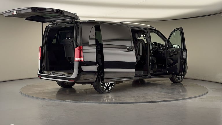 2023 Mercedes-Benz V-Class 2.0 V220d AMG Line MPV 5dr Diesel G-Tronic+ Euro 6 (s/s) XLWB (163 ps)...