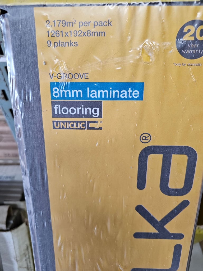 Medium grey laminate flooring 