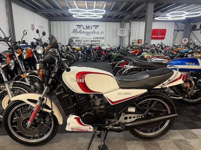 1985 Yamaha RD250LC, uk bike, matching numbers, lovely useable classic two stoke