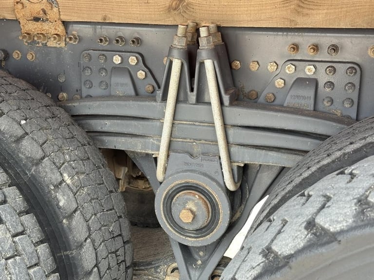 2022 RENAULT K440 8X4 TIPPER