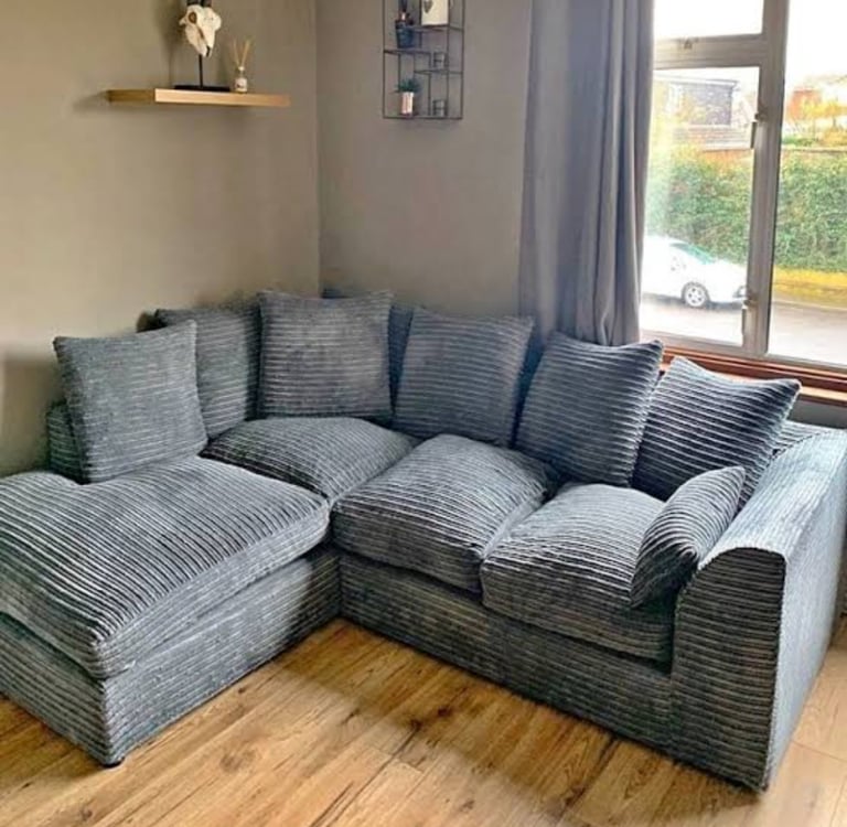 Second hand deals grey corner sofa