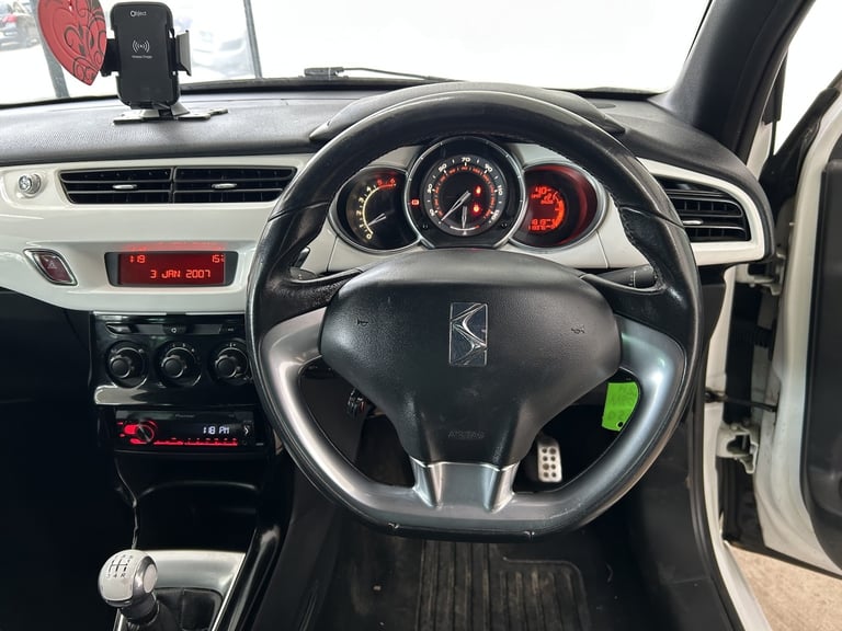 CITROEN DS3 1.6 HDi Black White Manual Diesel 2010