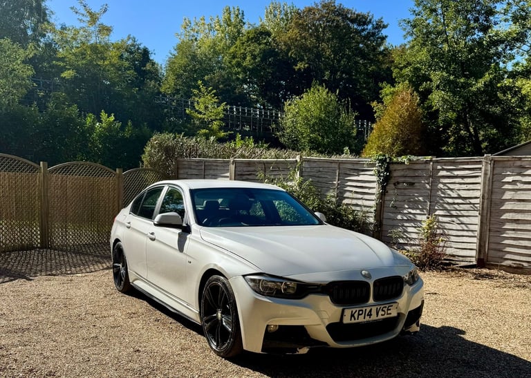 image for BMW, 3 SERIES, Saloon, 2014, Semi-Auto, 1995 (cc), 4 doors