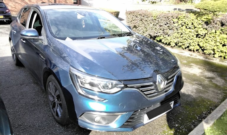 Renault, MEGANE, Hatchback, 2018, Manual, 1332 (cc), 5 doors