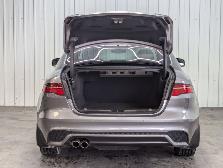 2020 Jaguar XE 2.0d R-Dynamic S 4dr Auto SALOON DIESEL Automatic