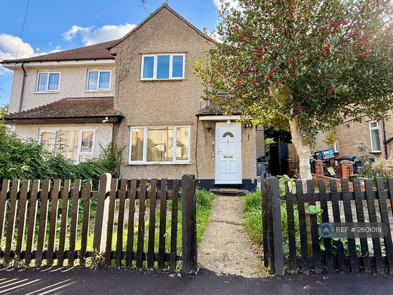 3 bedroom house in Beatty Road, Stanmore, HA7 (3 bed) (#2601019)
