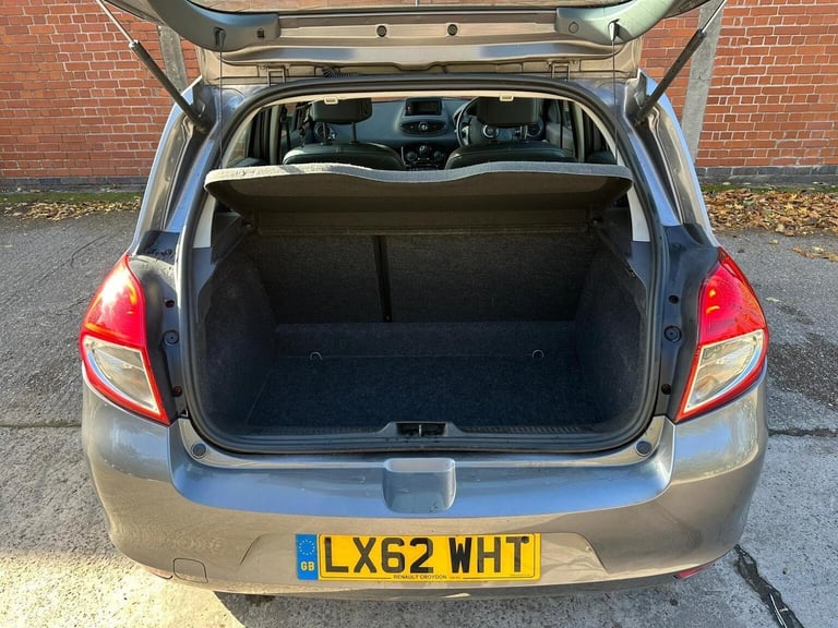 RENAULT CLIO 1.2 Dynamique TomTom Euro 5 5dr 2012