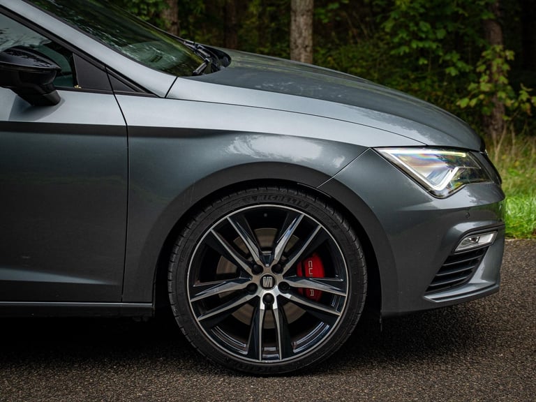 2018 SEAT Leon 2.0 TSI Cupra 300 ST Euro 6 (s/s) 5dr ESTATE Petrol Manual