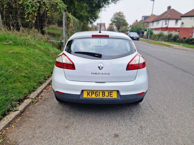 Renault, MEGANE, Hatchback, 2011, Manual, 1598 (cc),5 doors - Image 4