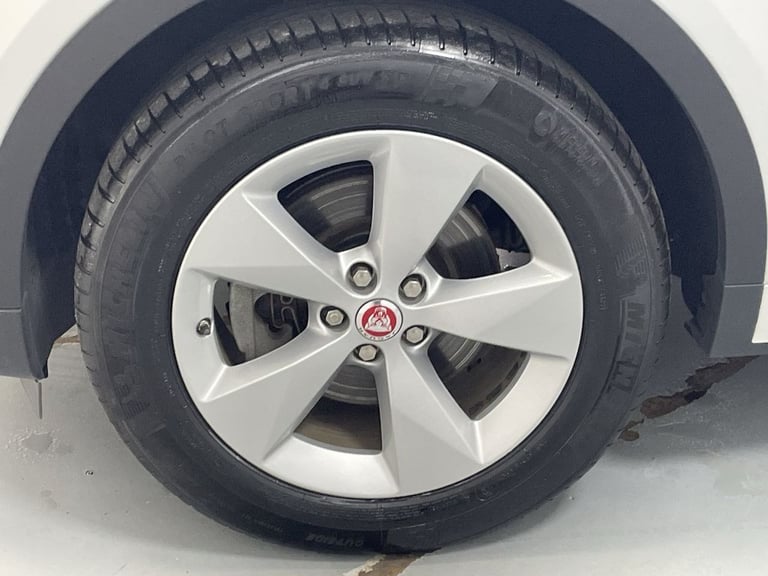 2019 Jaguar E-Pace 2.0 D150 R-Dynamic S SUV 5dr Diesel Manual Euro 6 (s/s) (150 ps) - AA INSPE ES...