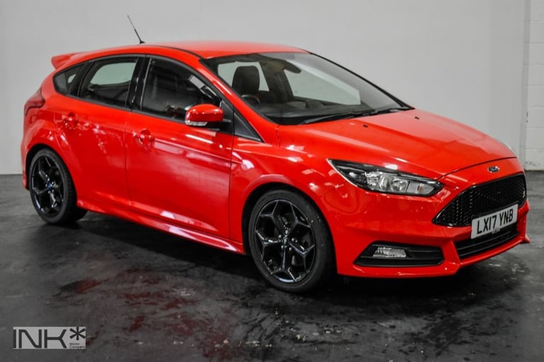 image for 2017 Ford Focus 2.0 TDCi ST-2 Hatchback 5dr Diesel Manual Euro 6 (s/s) (185 ps) Hatchback Diesel ...
