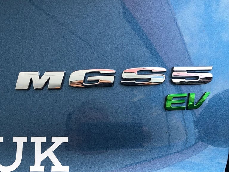 2025 MG MG S5 64kWh Trophy Long Range Auto 5dr HATCHBACK Electric Automatic