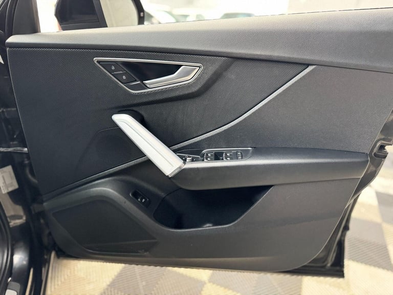 2022 Audi Q2 1.0 TFSI 30 Black Edition Euro 6 (s/s) 5dr SUV Petrol Manual