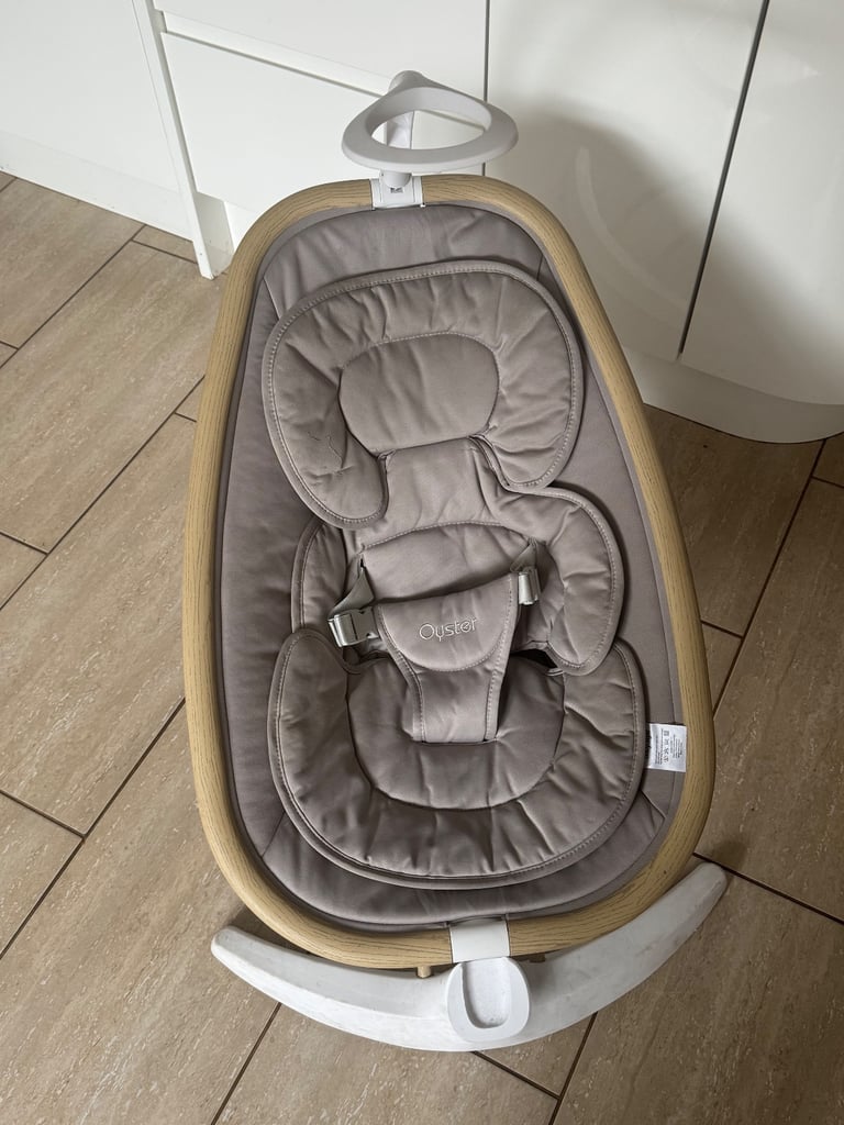 ** GOOD CONDITION ** Baby bouncer
