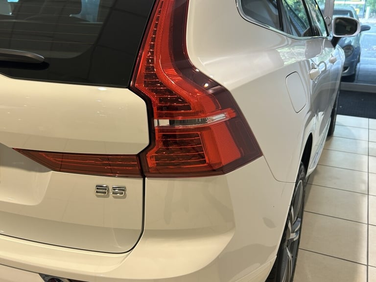 2021 Volvo XC60 2.0 B5P [250] Inscription Pro 5dr Geartronic ESTATE PETROL Automatic