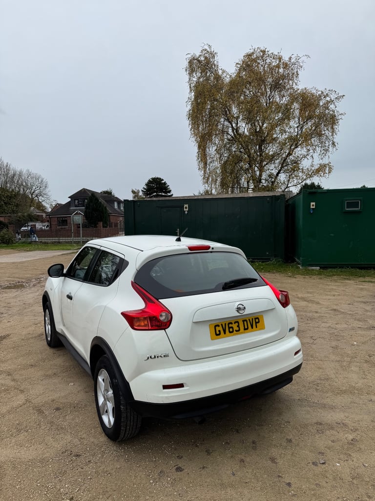 Nissan, JUKE, Hatchback, 2014, Manual, 1461 (cc), 5 doors