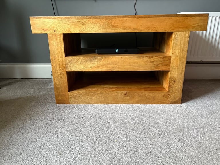 Solid oak tv unit 