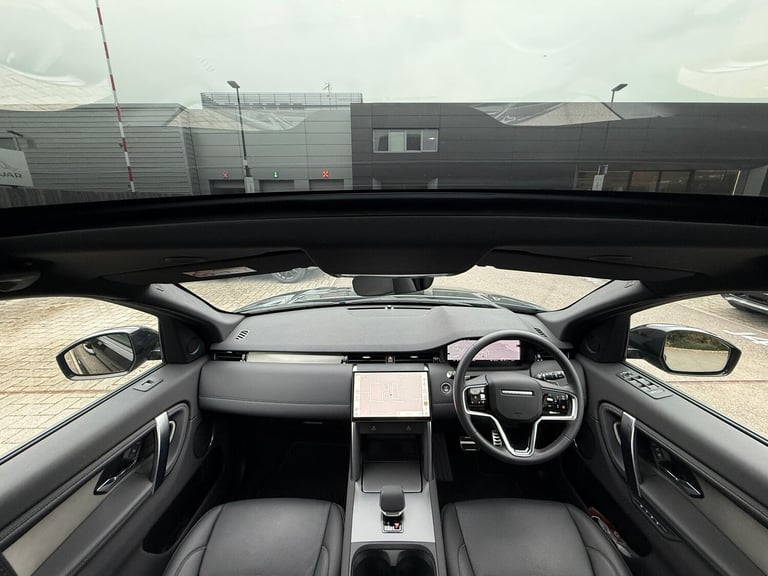 2025 Land Rover Discovery Sport 2.0 D200 Dynamic SE 5dr Auto [7 Seat] ESTATE DIESEL Automatic