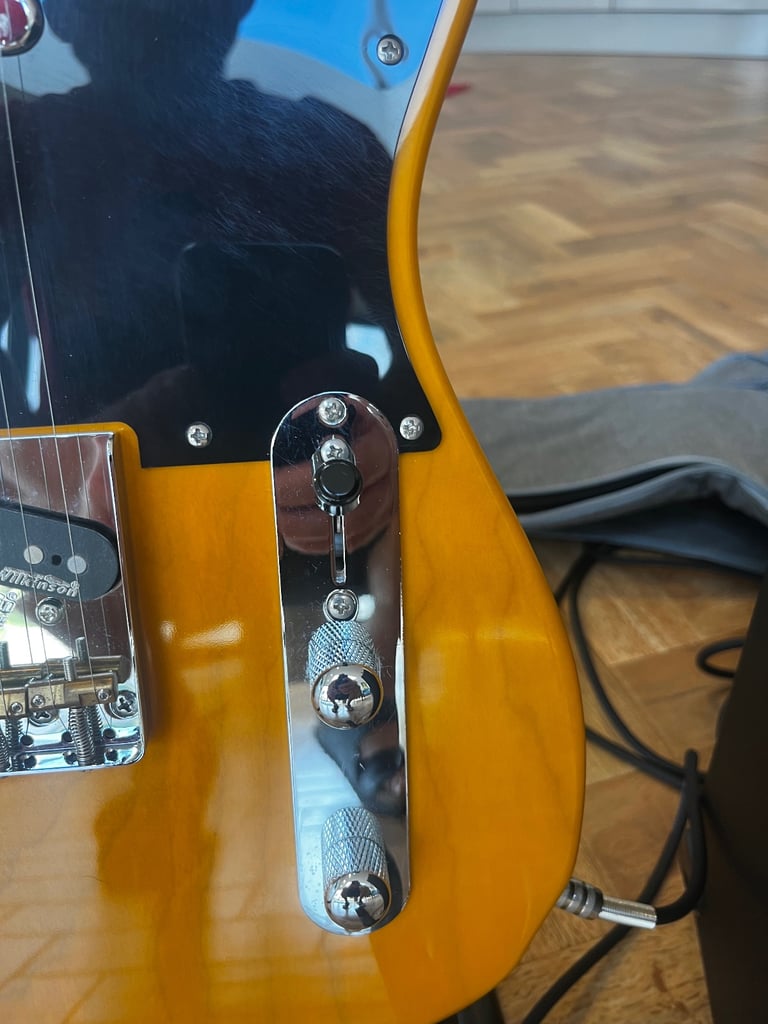 Vintage V52 Telecaster & Marshall amp