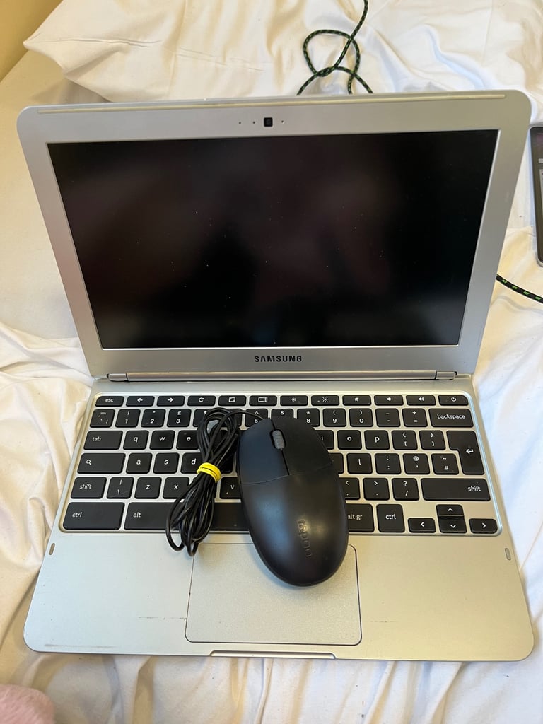 image for Samsung chrome book 