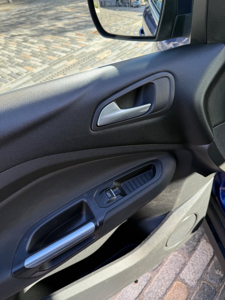 Ford, GRAND C-MAX, MPV, 2016, Manual, 1499 (cc), 5 doors