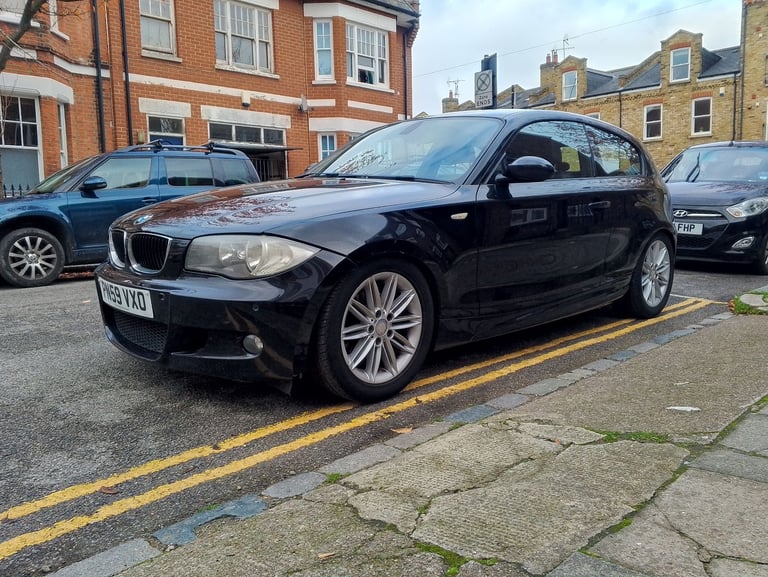 BMW, 1 SERIES, Hatchback, 2009, Manual, 1995 (cc), 3 doors