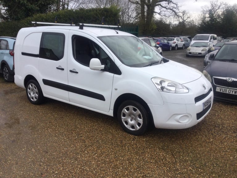 2015 Peugeot Partner 1.6 HDi S Crew Van L2 H1 4dr CREWCAB  Diesel Manual