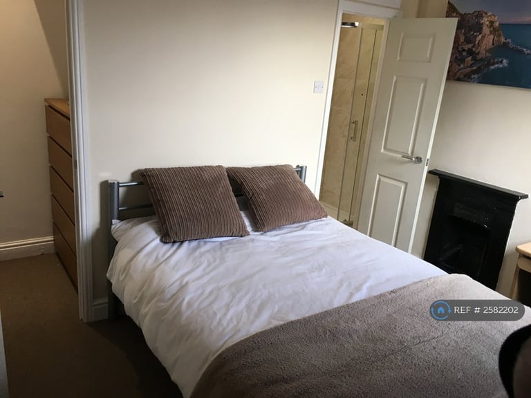1 bedroom in Vicars Cross Rd, Vicars Cross, Chester, CH3 (#2582202)