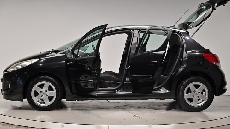 2010 Peugeot 207 1.4 Millesim 5dr HATCHBACK PETROL Manual