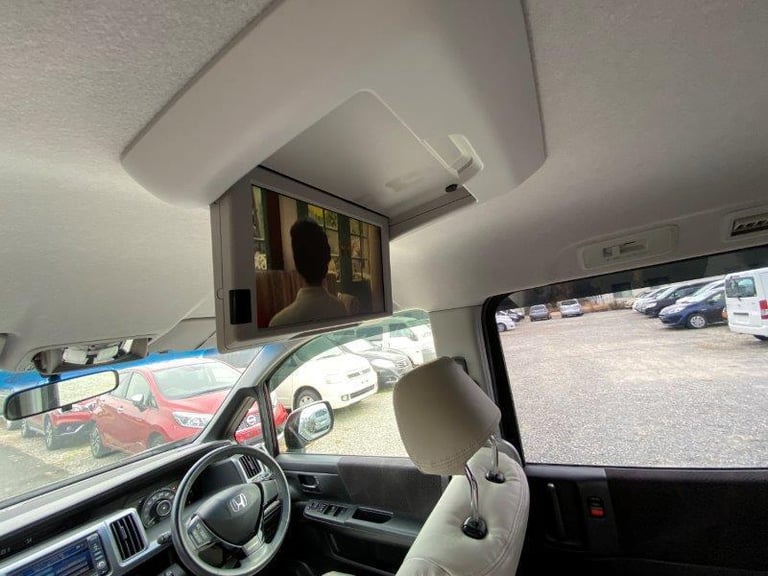 Honda Stepwagon/Alphard/Estima 2.0 Spada Z Auto 2.0 RK5 Auto 8 Seater MPV