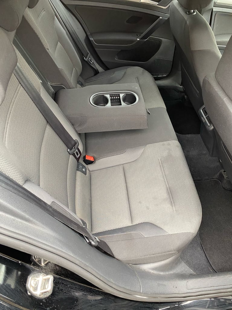 VW GOLF BLACK 5 DOOR TWIN SPORTS EXHAUSTS ZERO ROAD TAX