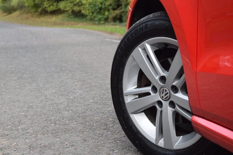 VOLKSWAGEN POLO 1.4 TDI BlueMotion Tech Match Red Manual Diesel 2016