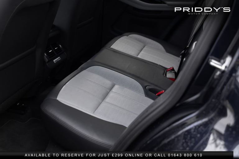 LAND ROVER RANGE ROVER EVOQUE 1.5 P300e 12.2kWh R-Dynamic HSE - Heated wheel,