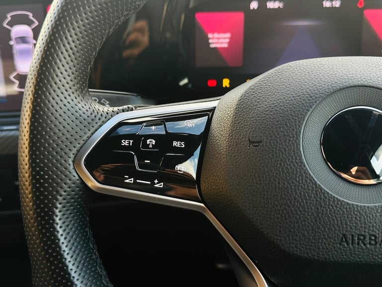 2021 Volkswagen Golf 1.5 eTSI MHEV R-Line DSG Euro 6 (s/s) 5dr HATCHBACK Petrol/Electric Hybrid A...