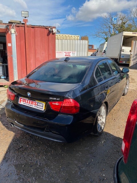 2011 BMW 3 Series 318d Sport Plus Edition 4dr DAMAGED REPAIRABLE SALVAGE SALOON Diesel Manual