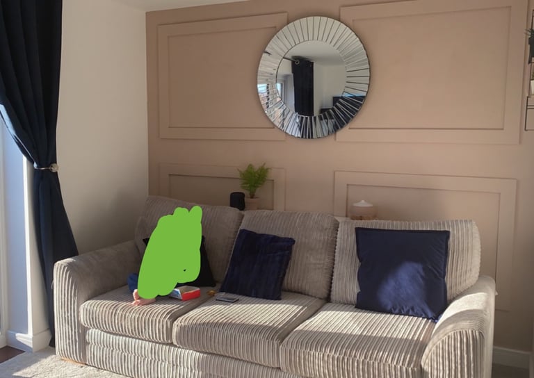 image for FREE sofa MUST COLLECT TODAY