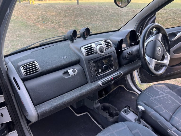 2010 smart fortwo CDI Passion 2dr Softouch Auto [Luxury Pack] [2010] COUPE Diesel Automatic