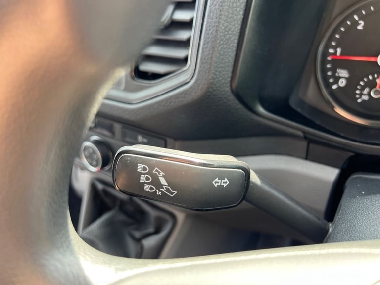 2022 MAN TGE 2.0 3140d LION XS Panel Van 5dr Diesel Manual FWD LWB High Roof Euro 6 (s/s PANEL VA...