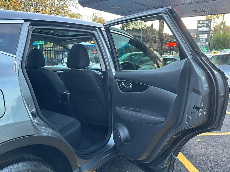 2014 Nissan Qashqai 1.2 DIG-T Acenta Premium 2WD Euro 5 (s/s) 5dr HATCHBACK Petrol Manual