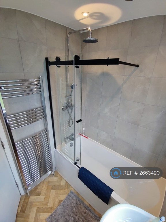 1 bedroom in Kingsholm Rd, Bristol, BS10 (#2663490)