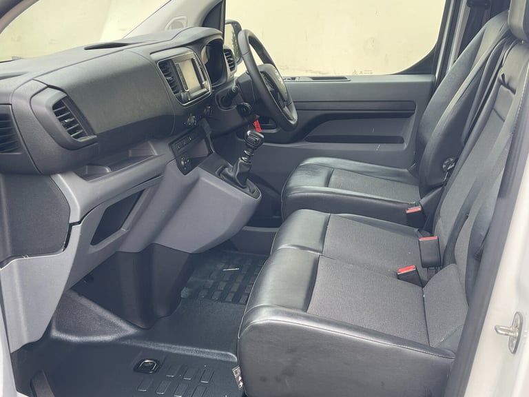 2020 Vauxhall Vivaro 2900 1.5d 100PS Sportive H1 Van PANEL VAN Diesel Manual