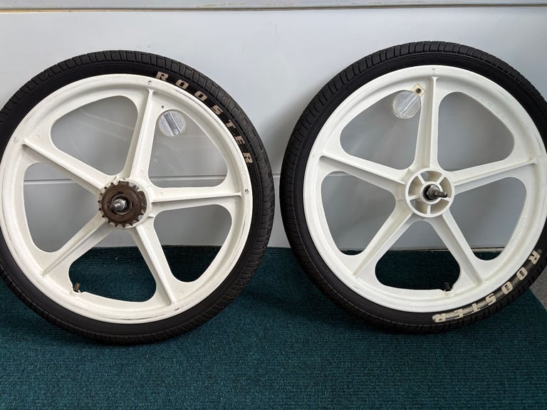 image for 2 SKYWAY TUFF 2 WHEELS  20 inch  WHITE WITH ROOSTER TYRES  VERY CLEAN   £120