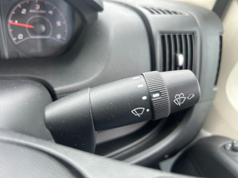 2021 Peugeot Boxer 2.2 BlueHDi 333 Professional Panel Van 5dr Diesel Manual L1 H1 Euro 6 (s/s) PA...
