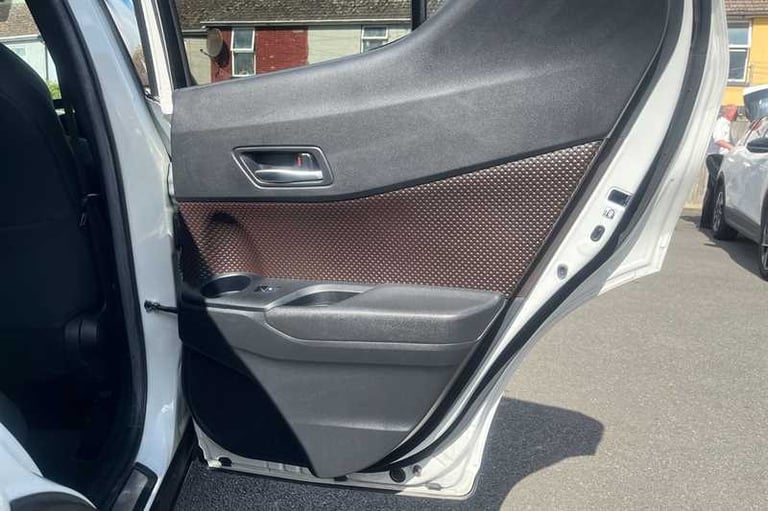 2019 Toyota C-HR 1.8 VVT-h Excel SUV 5dr Petrol Hybrid CVT Euro 6 (s/s) (122 ps) SUV Hybrid Autom...