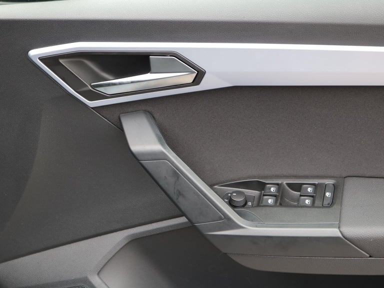 2025 SEAT Ibiza 1.0 TSI FR Euro 6 (s/s) 5dr HATCHBACK Petrol Manual