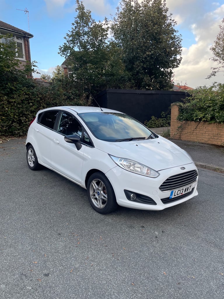 image for Ford, FIESTA, Hatchback, 2013, Manual, 998 (cc), 5 doors