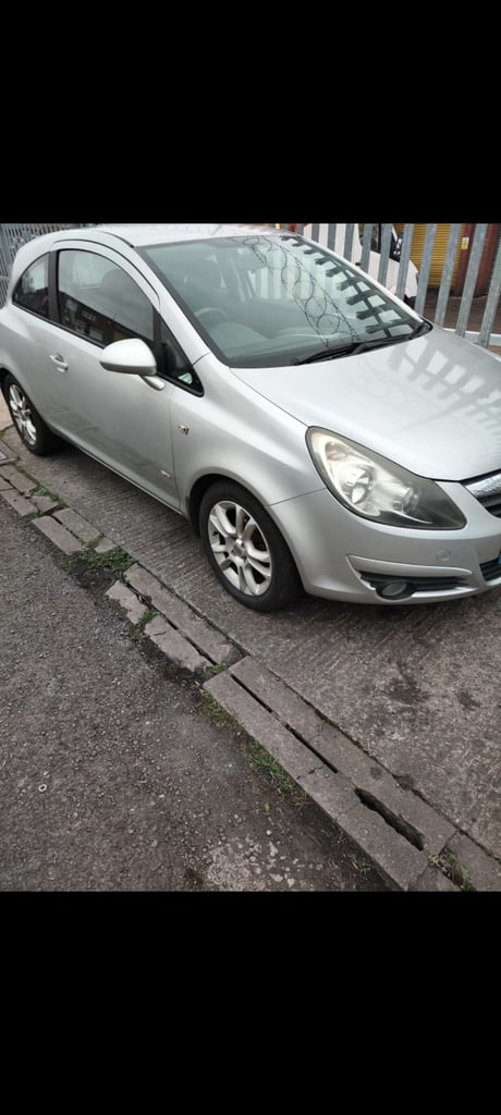 Vauxhall Corsa's (Long MOTS) ULEZ & CAZ Compliant