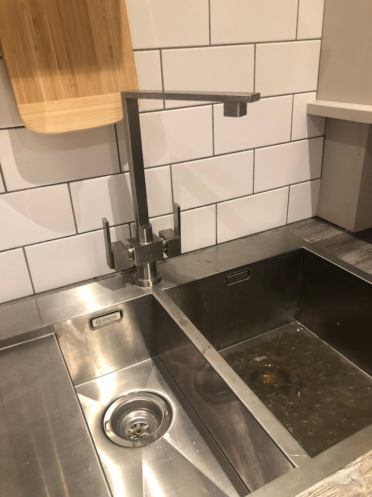 Sink and unit kitchen in Northern Ireland | Stuff for Sale - Gumtree