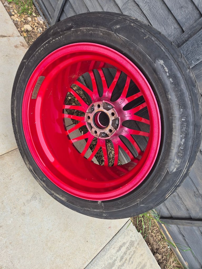 Candy red alloys