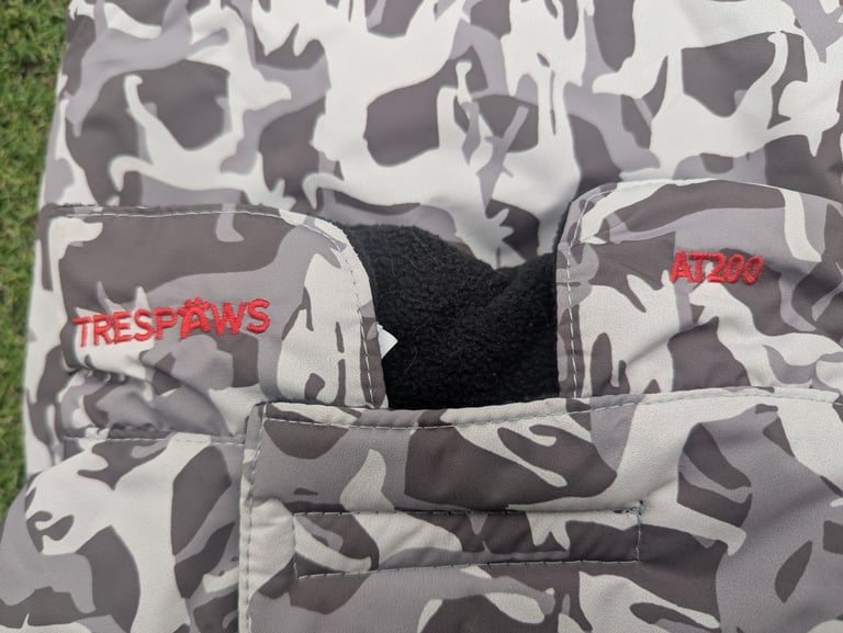 Trespass Trespaws dog jacket
